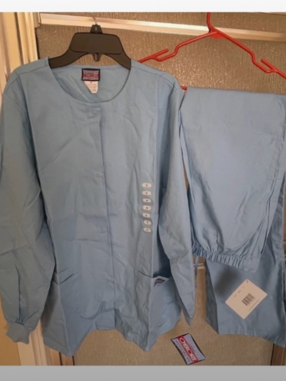 Cherokee scrub set, blue, size S, NWT